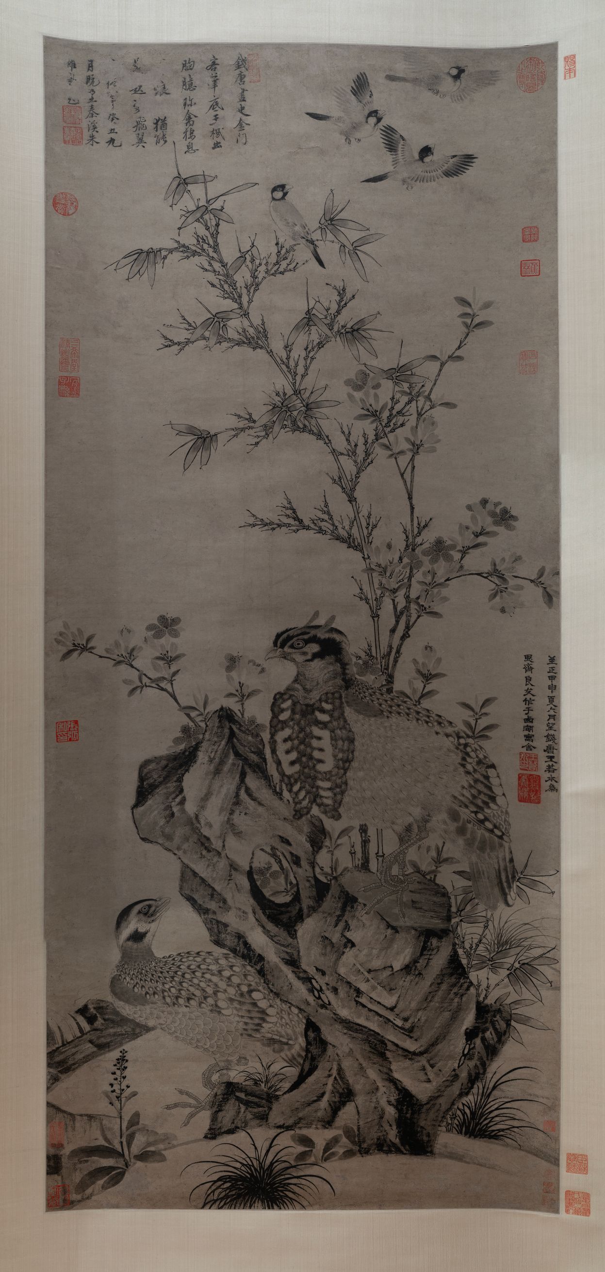 竹石集禽图轴预览图