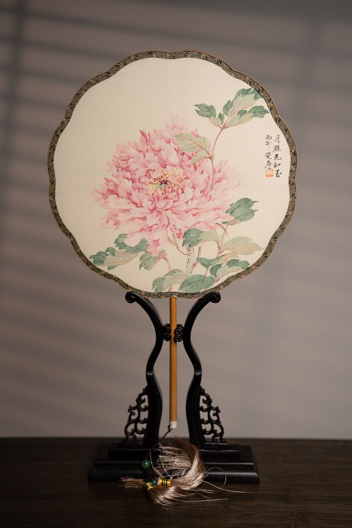 月照花如玉缩略图
